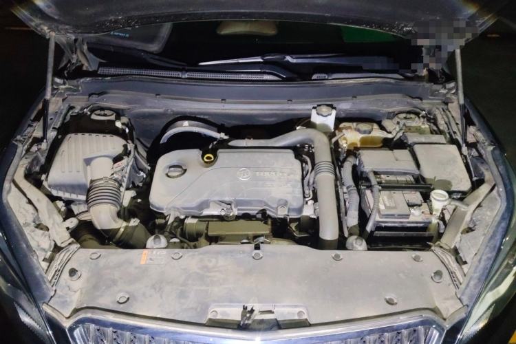 Used Buick Envision 2016 20T Two-Wheel-Drive Elite Model Engine Bay