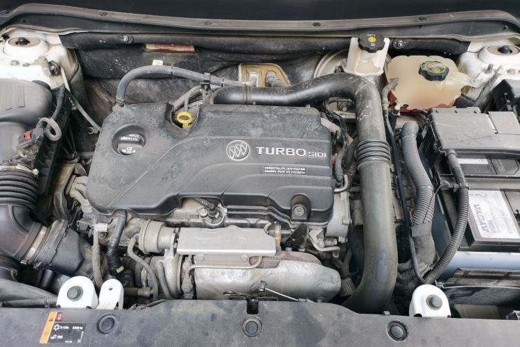 Used Buick Envision 2016 20T Two-Wheel-Drive Elite Model Engine Bay