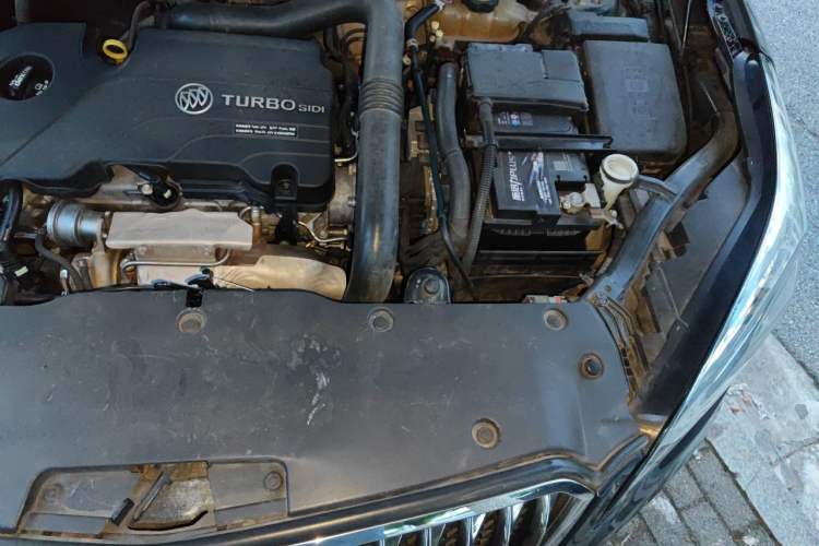 Used Buick Envision 2016 20T Two-Wheel-Drive Elite Model Engine Bay Left