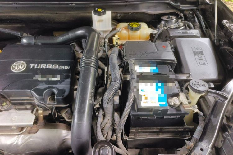 Used Buick Envision 2016 20T Two-Wheel-Drive Elite Model Engine Bay Left
