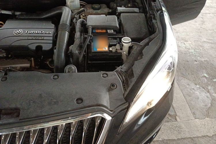 Used Buick Envision 2016 20T Two-Wheel-Drive Elite Model Engine Bay Left