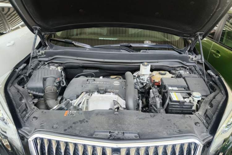Used Buick Envision 2016 28T Four-Wheel Drive Elite Version Engine Bay