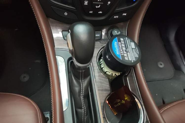 Used Buick Envision 2016 28T Four-Wheel Drive Elite Version Gear Lever