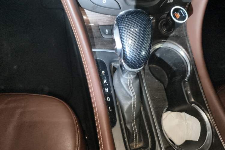 Used Buick Envision 2016 20T Two-Wheel-Drive Elite Model Gear Lever