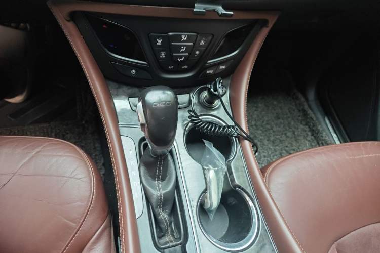 Used Buick Envision 2016 20T Two-Wheel-Drive Elite Model Gear Lever