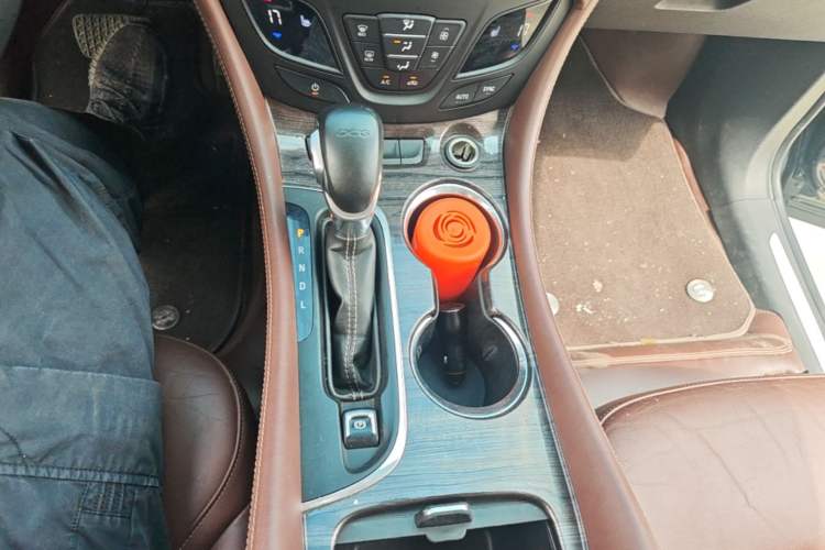 Used Buick Envision 2016 20T Two-Wheel-Drive Elite Model Gear Lever