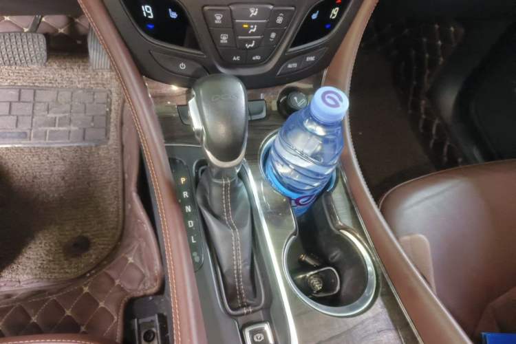 Used Buick Envision 2016 20T Two-Wheel-Drive Elite Model Gear Lever