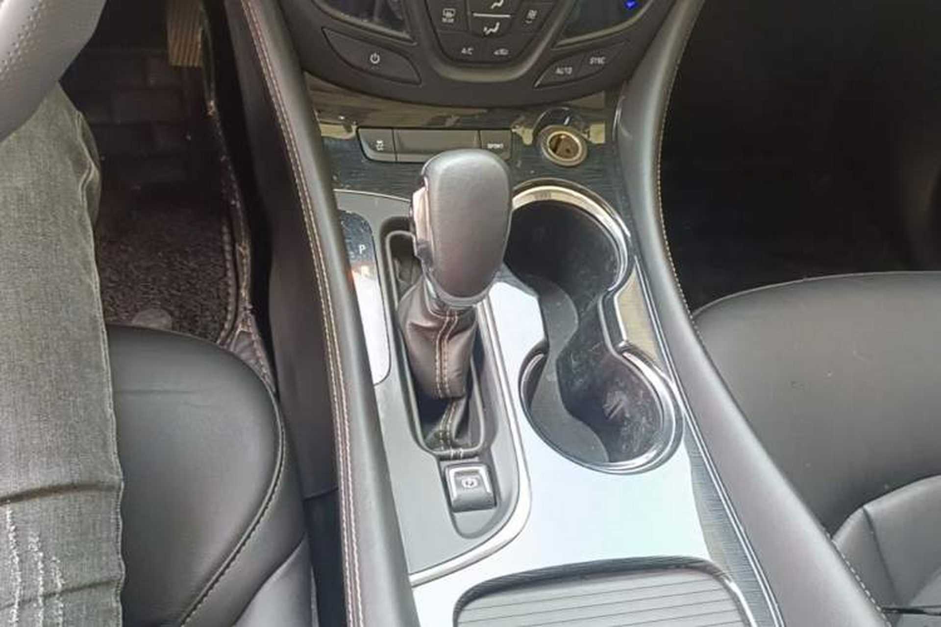 Used Buick Envision 2016 28T Four-Wheel Drive Elite Version Gear Lever