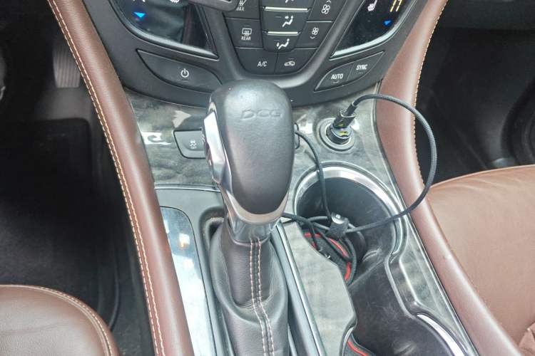 Used Buick Envision 2016 20T Two-Wheel-Drive Elite Model Gear Lever
