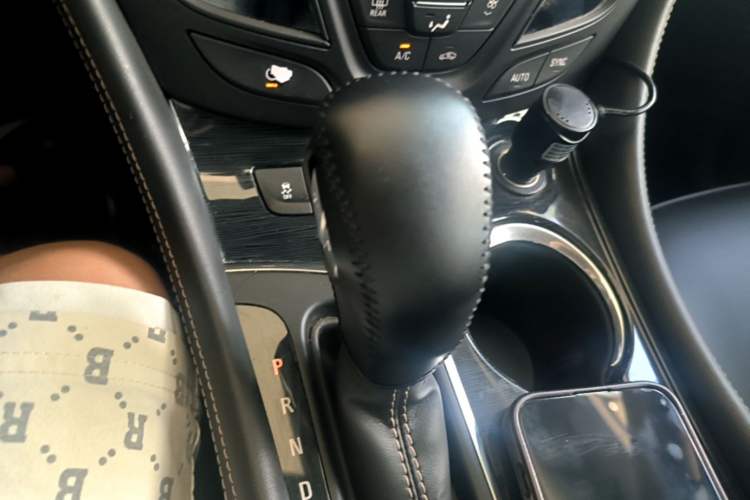 Used Buick Envision 2016 20T Two-Wheel Drive Leading Version Gear Lever