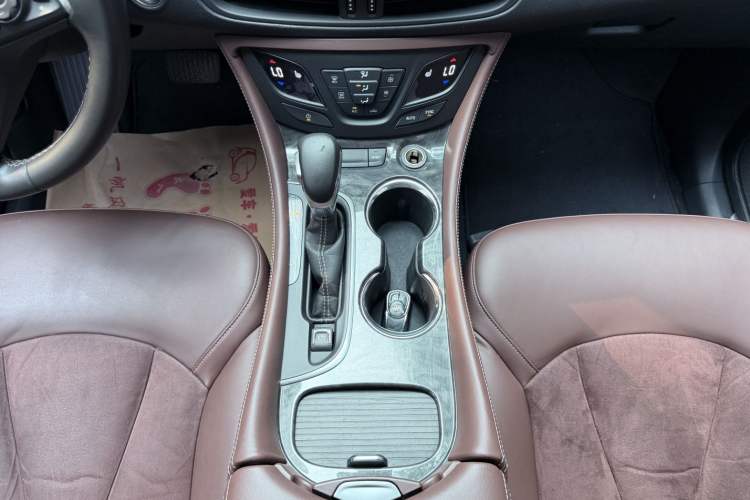 Used Buick Envision 2016 28T Four-Wheel Drive Elite Version Gear Lever