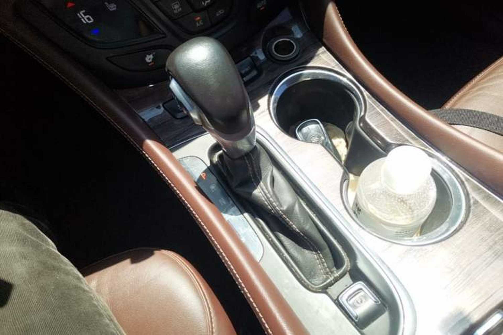 Used Buick Envision 2016 28T Four-Wheel Drive Elite Version Gear Lever