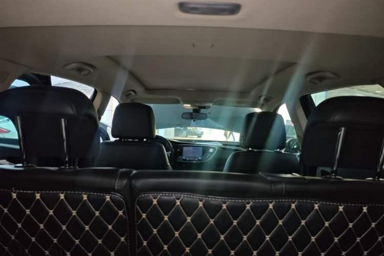 Used Buick Envision 2016 20T Two-Wheel-Drive Elite Model Headliner