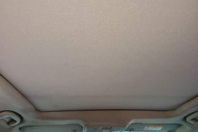 Used Buick Envision 2016 20T Two-Wheel-Drive Elite Model Headliner