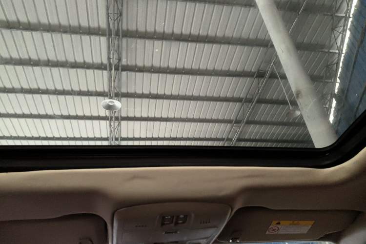 Used Buick Envision 2016 20T Two-Wheel Drive Leading Version Headliner