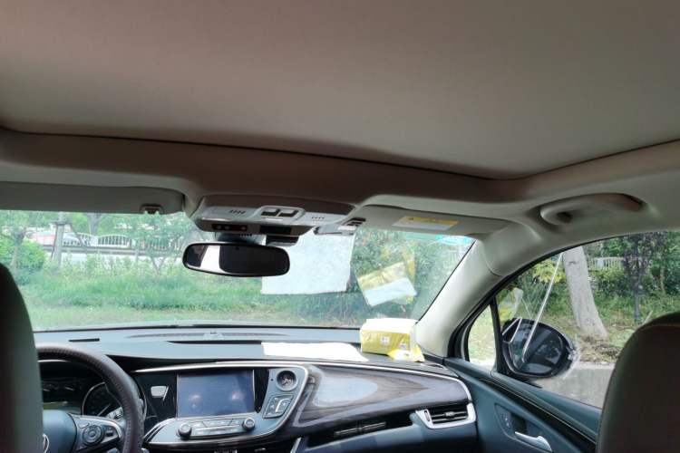 Used Buick Envision 2016 28T Four-Wheel Drive Luxury Model Headliner