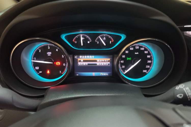 Used Buick Envision 2016 28T Four-Wheel Drive Elite Version Instrument Cluster