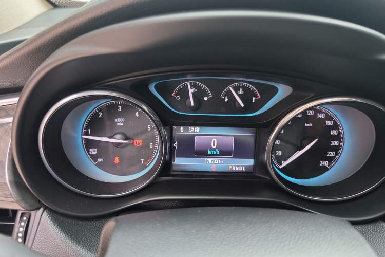 Used Buick Envision 2016 20T Two-Wheel-Drive Elite Model Instrument Cluster