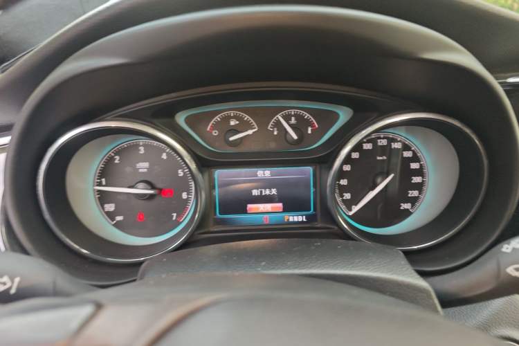 Used Buick Envision 2016 20T Two-Wheel-Drive Elite Model Instrument Cluster