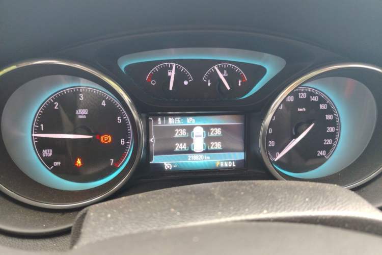Used Buick Envision 2016 20T Two-Wheel-Drive Elite Model Instrument Cluster