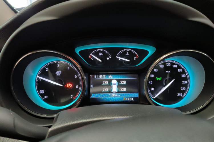 Used Buick Envision 2016 20T Two-Wheel Drive Leading Version Instrument Cluster