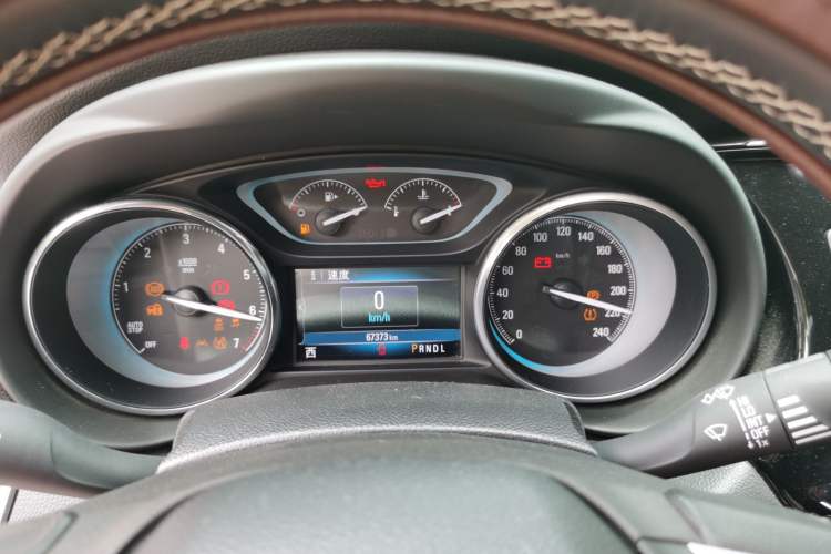 Used Buick Envision 2016 28T Four-Wheel Drive Luxury Model Instrument Cluster