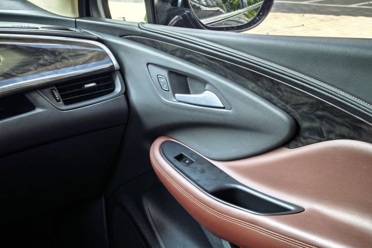 Used Buick Envision 2016 28T Four-Wheel Drive Elite Version Interior 4