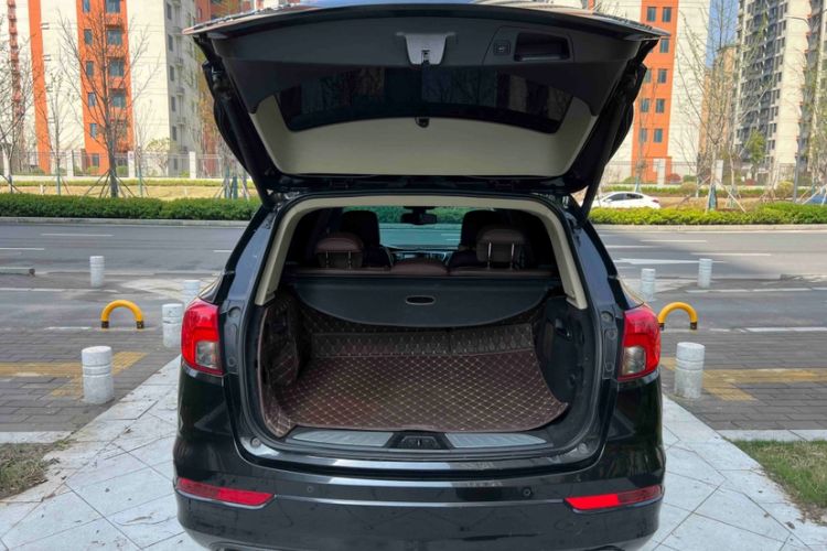 Used Buick Envision 2016 28T All-Wheel-Drive All-Terrain Sport Flagship Edition Interior 8