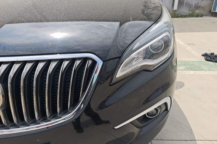 Used Buick Envision 2016 20T Two-Wheel-Drive Elite Model Left Front Headlight