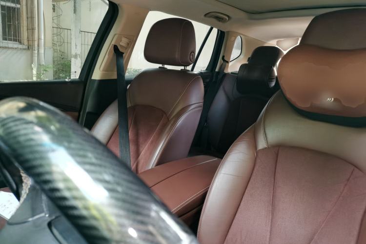 Used Buick Envision 2016 20T Two-Wheel-Drive Elite Model Left Front Seat