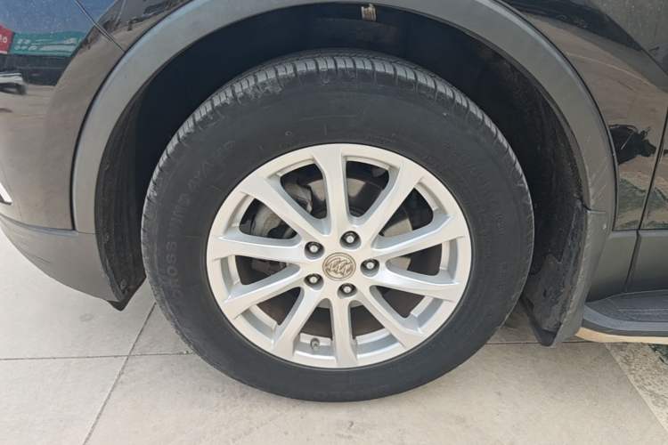 Used Buick Envision 2016 20T Two-Wheel-Drive Elite Model Left Front Wheel Hub