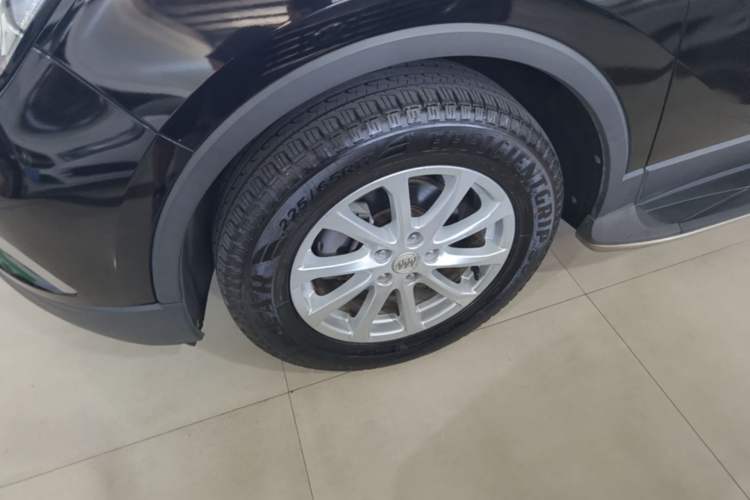 Used Buick Envision 2016 20T Two-Wheel-Drive Elite Model Left Front Wheel Hub