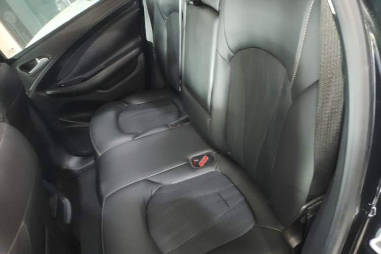 Used Buick Envision 2016 20T Two-Wheel Drive Leading Version Left Rear Seat