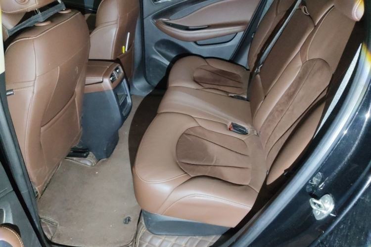 Used Buick Envision 2016 20T Two-Wheel-Drive Elite Model Left Rear Seat