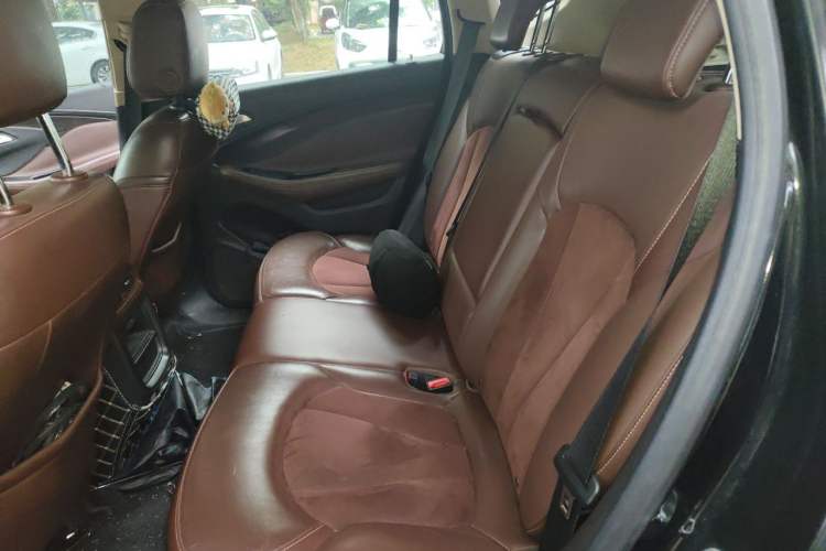 Used Buick Envision 2016 20T Two-Wheel-Drive Elite Model Left Rear Seat