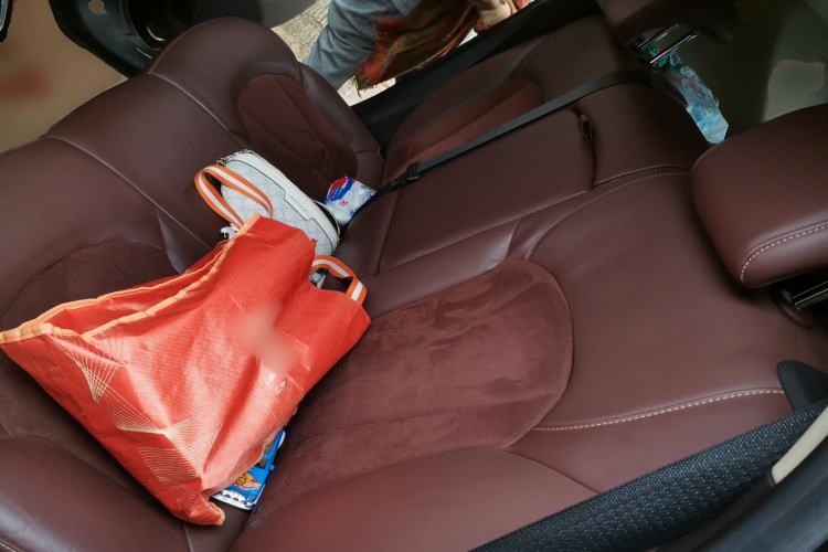 Used Buick Envision 2016 20T Two-Wheel-Drive Elite Model Left Rear Seat