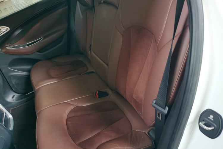 Used Buick Envision 2016 20T Two-Wheel-Drive Elite Model Left Rear Seat