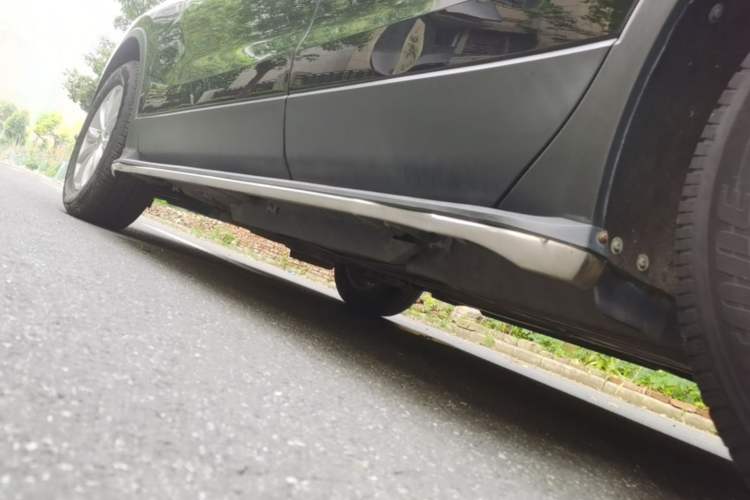 Used Buick Envision 2016 28T Four-Wheel Drive Elite Version Left Side Sill