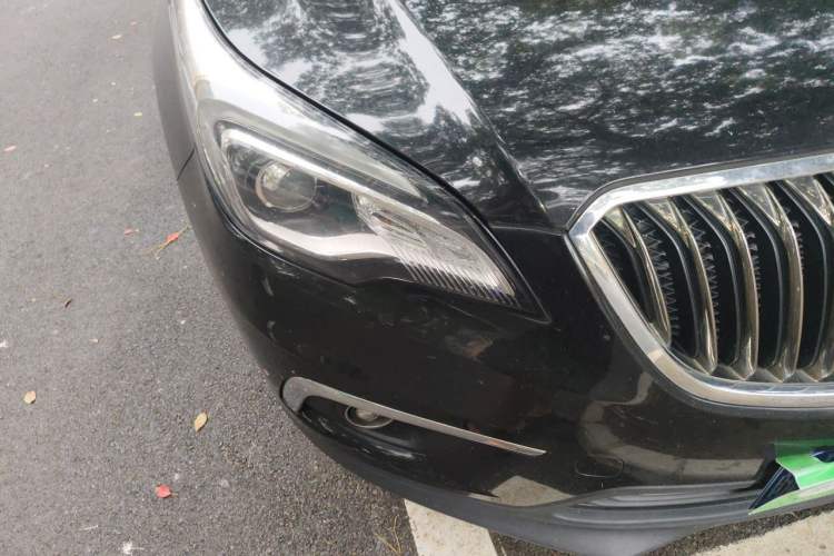 Used Buick Envision 2016 20T Two-Wheel-Drive Elite Model Right Front Headlight