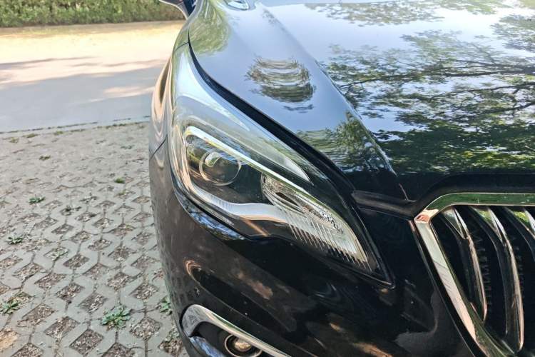 Used Buick Envision 2016 20T Two-Wheel-Drive Elite Model Right Front Headlight