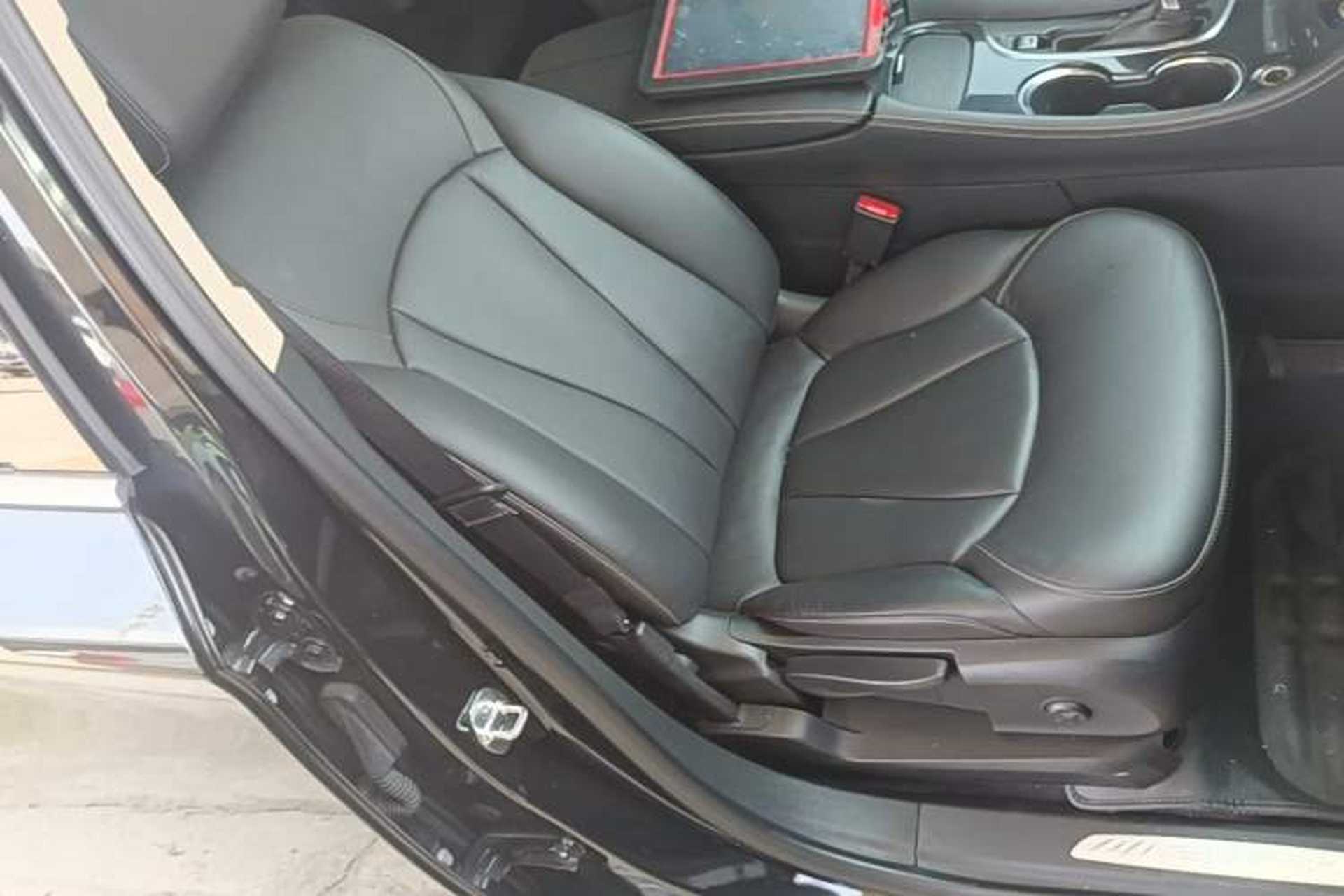 Used Buick Envision 2016 28T Four-Wheel Drive Elite Version Right Front Seat