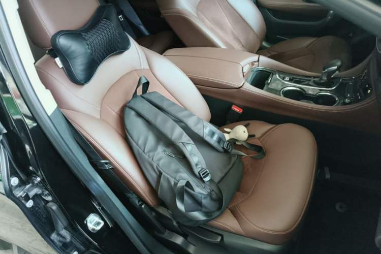 Used Buick Envision 2016 28T Four-Wheel Drive Elite Version Right Front Seat