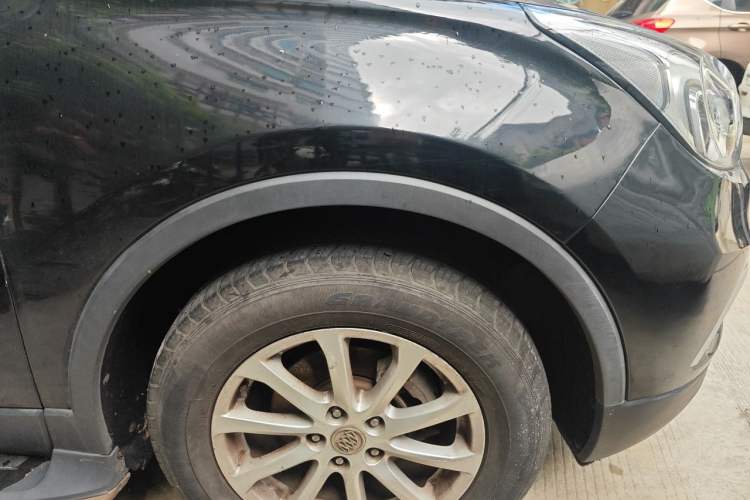 Used Buick Envision 2016 20T Two-Wheel-Drive Elite Model Right Front Wheel Hub