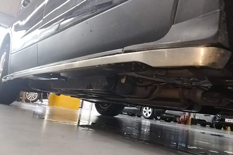 Used Buick Envision 2016 28T Four-Wheel Drive Elite Version Right Side Sill