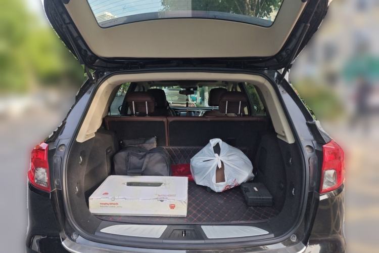 Used Buick Envision 2016 20T Two-Wheel-Drive Elite Model Trunk