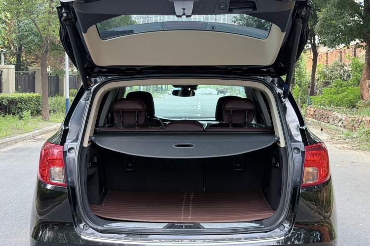 Used Buick Envision 2016 28T Four-Wheel Drive Elite Version Trunk