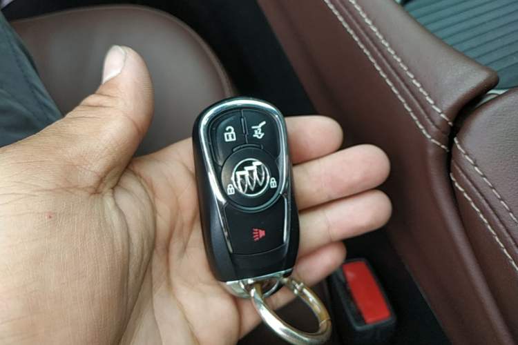 Used Buick Envision 2016 28T Four-Wheel Drive Elite Version Vehicle Key