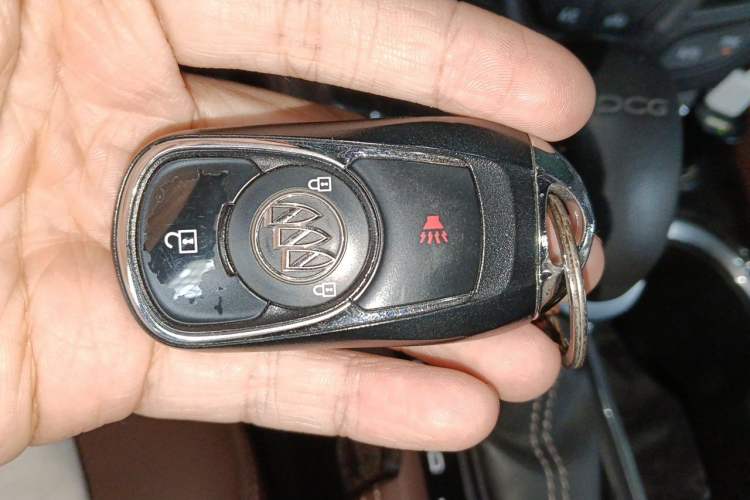 Used Buick Envision 2016 20T Two-Wheel-Drive Elite Model Vehicle Key