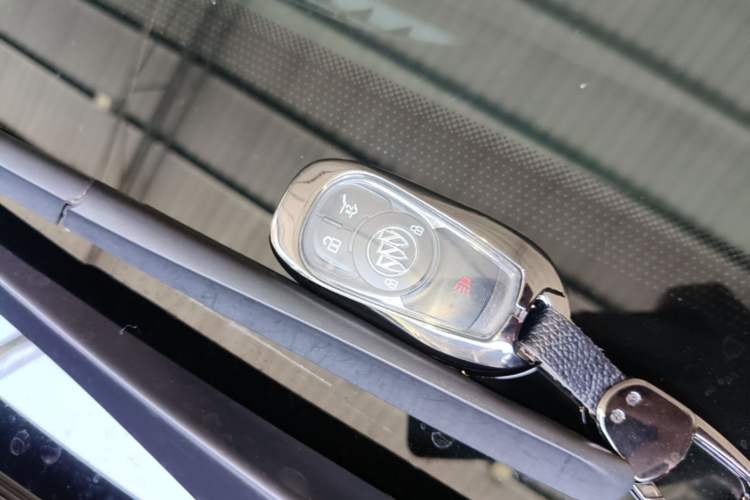Used Buick Envision 2016 28T Four-Wheel Drive Elite Version Vehicle Key