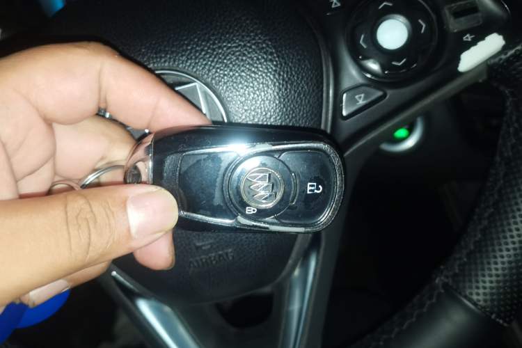Used Buick Envision 2016 20T Two-Wheel Drive Leading Version Vehicle Key